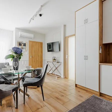 Cisza I Spokoj Hotel apartamentowy Raszyn